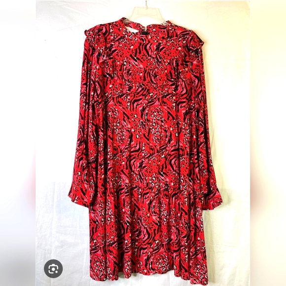 Time and Tru Dresses & Skirts - NWT Women's Time and Tru Red Abstract Print Tiered Ruffle Dress Sz L (12-14) NWT